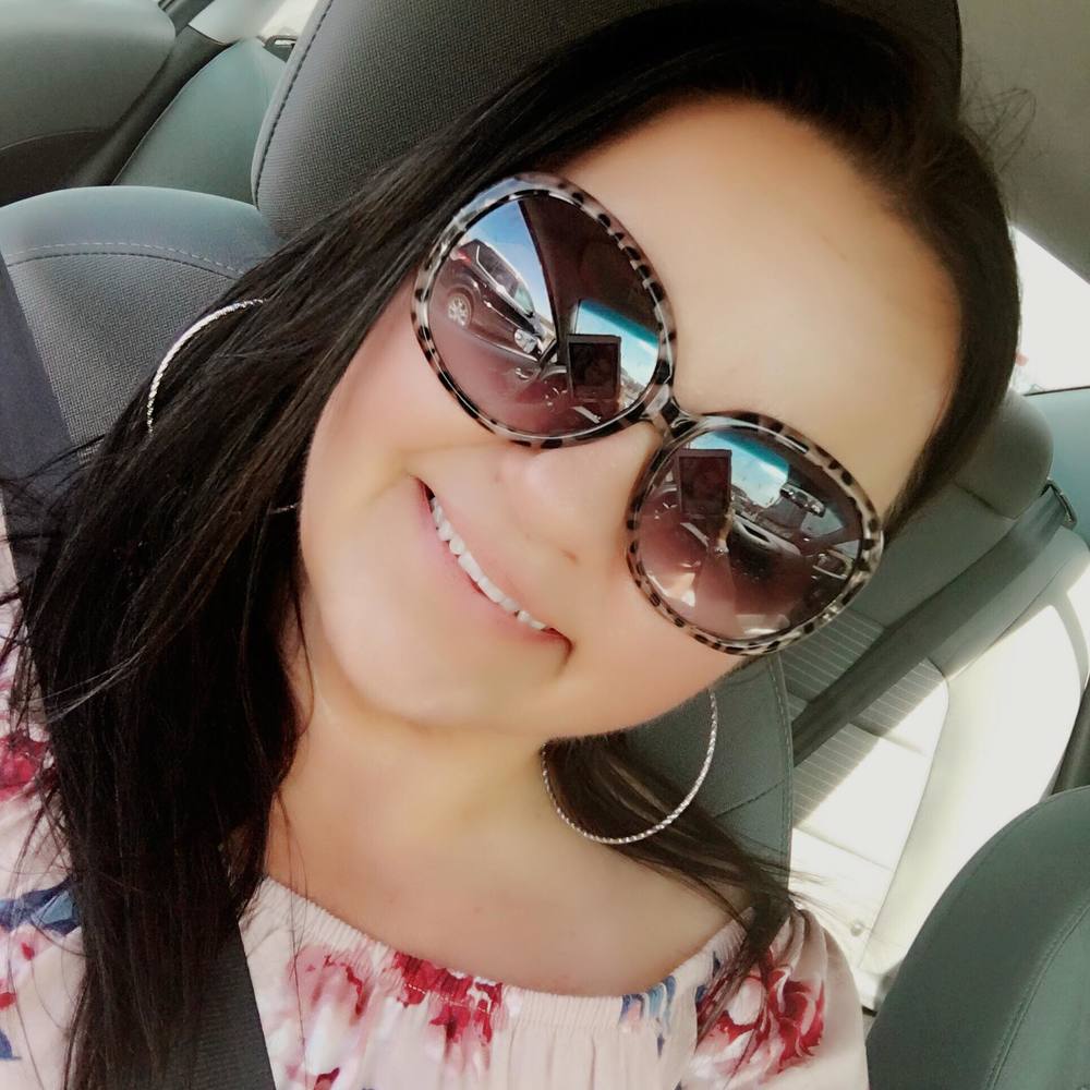 Meet your Posher, Melissa